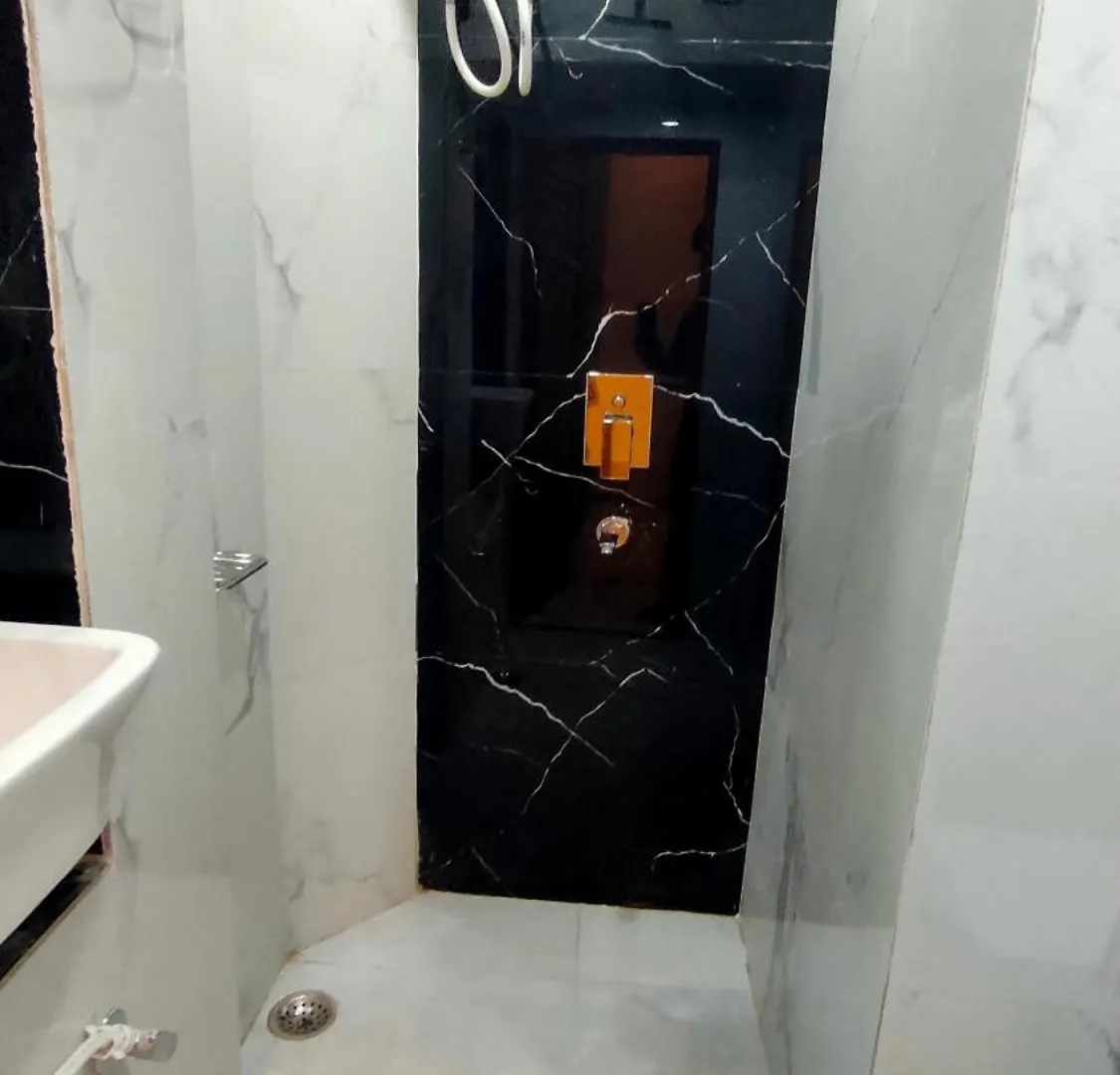 فندق Sri Krishna Residency فاراناسي بيت ضيافة